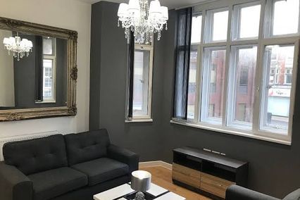 credit: https://www.google.com/url?sa=i&url=https%3A%2F%2Fwww.westmanorstudentliving.co.uk%2Fnew-accommodation-2017%2Fthe-bloomsbury%2F&psig=AOvVaw3SBwoaF73n7q2TG9YpsyEI&ust=1580810937716000&source=images&cd=vfe&ved=0CAIQjRxqFwoTCNivqvGRtecCFQAAAAAdAAAAABAD