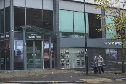 credit: https://www.beststudenthalls.com/media/listing/redvers-tower-sheffield/415195.737x534_q85_crop_upscale.jpg