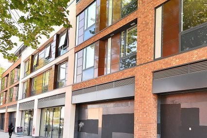 credit: https://prestigestudentliving.com/images/galleries/23-student-accommodation-birmingham-800-bristol-road-external.jpg