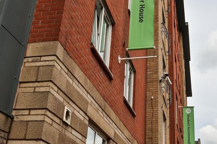 credit: https://www.iqstudentaccommodation.com/sites/default/files/styles/slider/public/2018-07/Copy%20of%20Exterior%20-%20Grosvenor%20House%20%286%20of%206%29.jpg?itok=2xhznKX3