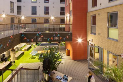 credit: https://cantocourt.com/wp-content/uploads/Building-Coutyard.jpg