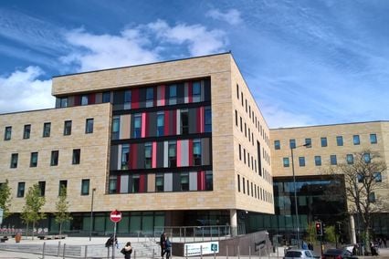 credit: https://en.wikipedia.org/wiki/Bradford_College