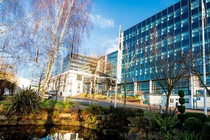 credit: https://www.facebook.com/derbyuni/photos/10158943519985831