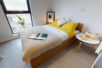 credit: https://www.iqstudentaccommodation.com/sites/default/files/styles/slider/public/2020-11/iQ-Student-Accommodation-Bristol-Bedrooms-Gold_Studio%284%29_0.jpg?itok=8oqLi7zS