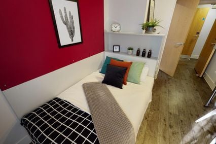credit: https://www.iqstudentaccommodation.com/huddersfield/castings