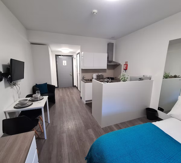 St James' House Newcastle upon Tyne 42 Verified student reviews