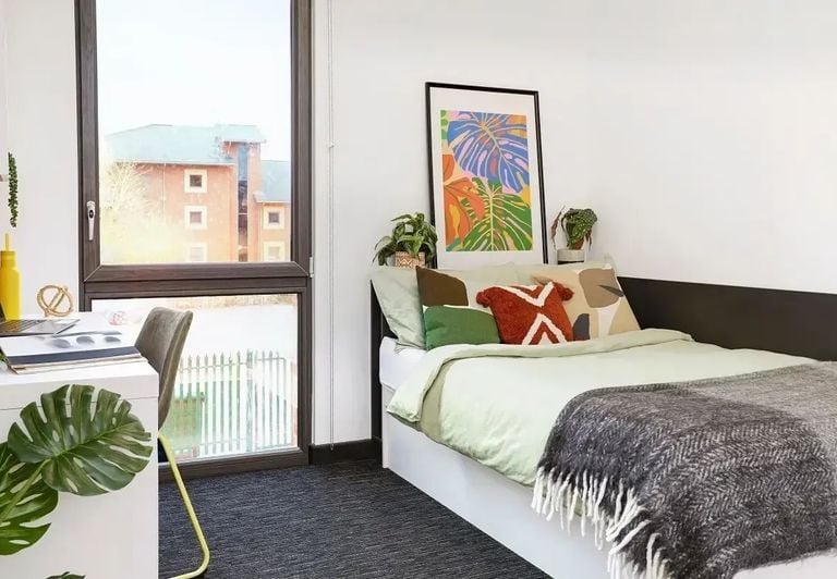 Hall - Beechenhurst House