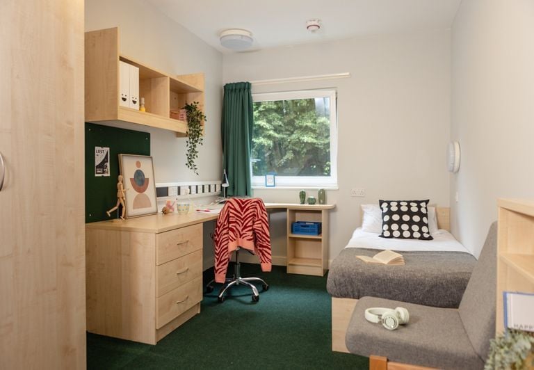 Hall - Bonington Student Village