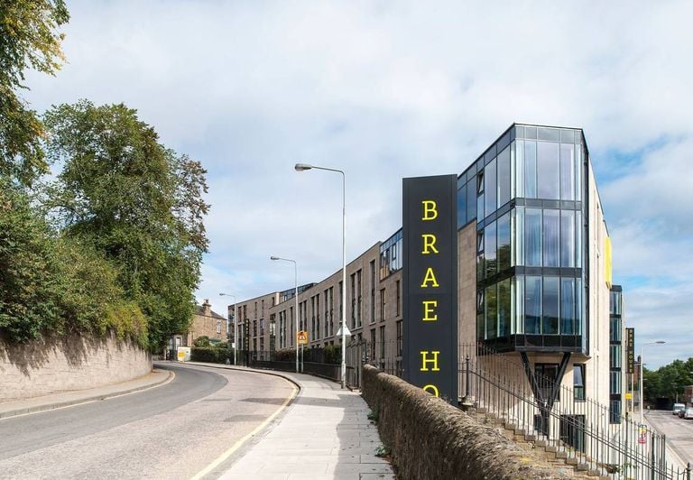 Hall - Brae House