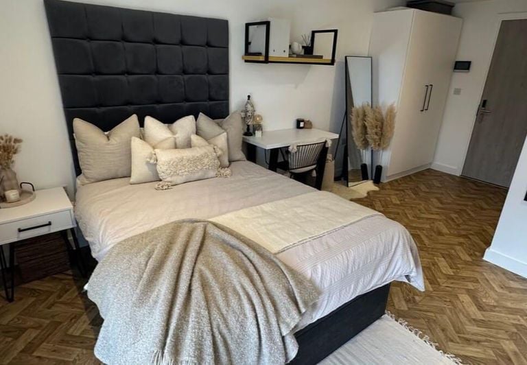 Hall - Bridge Street Studios