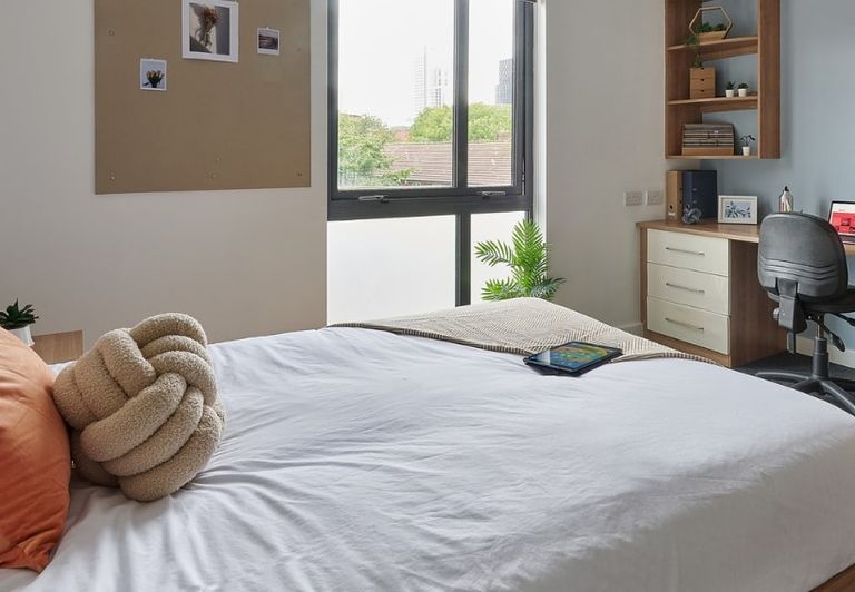 Hall - Cavendish Place