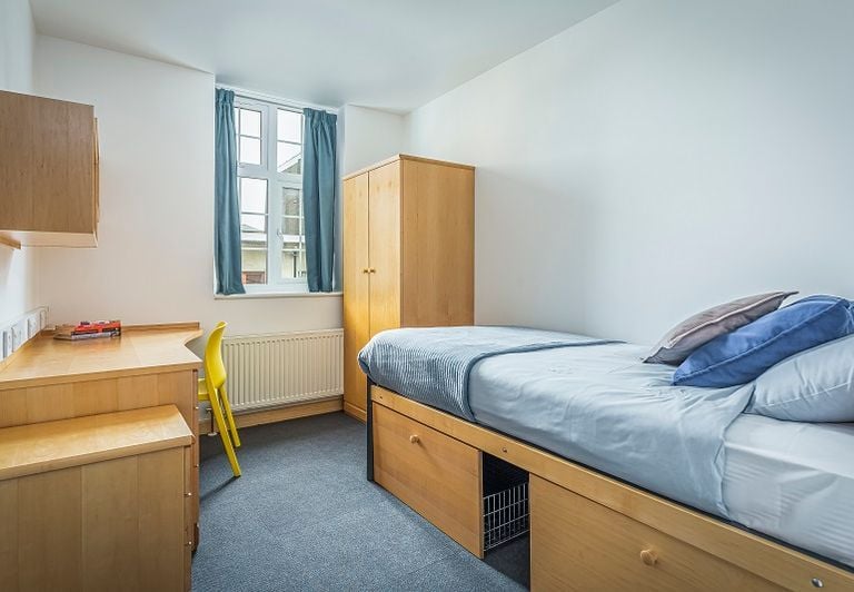 Hall - Claredale House