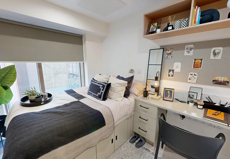 Hall - Crown Place