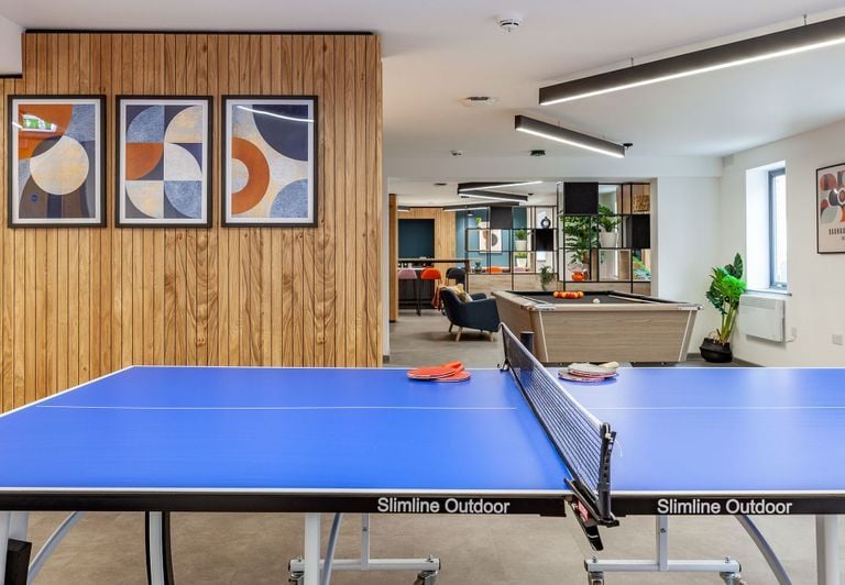 Hall - Devonshire Courtyard