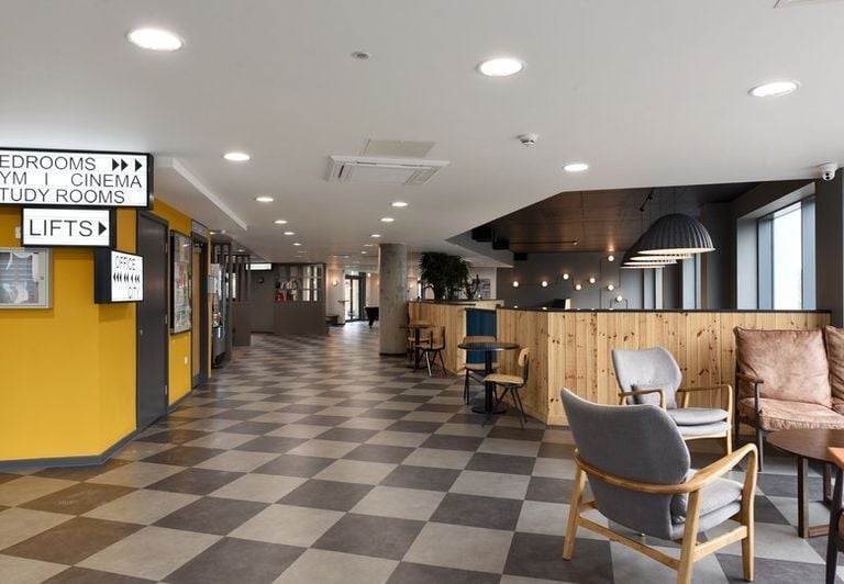 Hall Dobbie Point, Glasgow