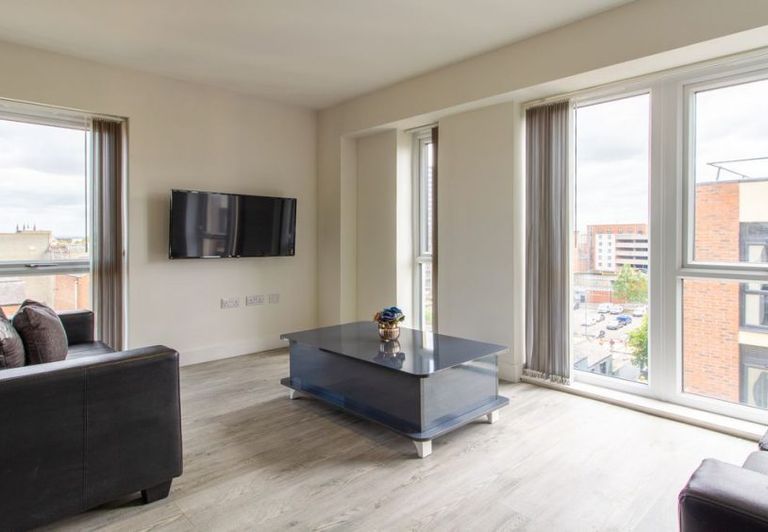 Hall Dover Street Apartments