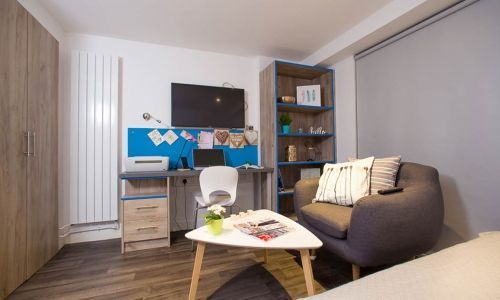 Hall Edge Apartments