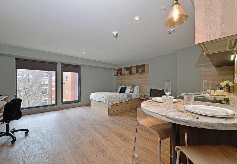 Hall Fontenoy Apartments