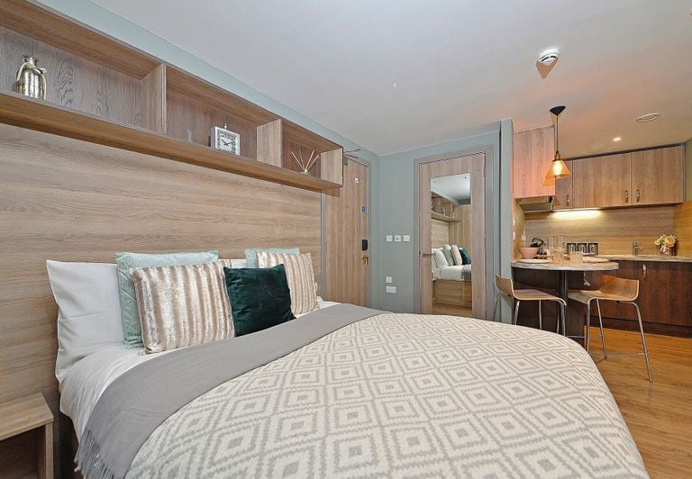 Hall Fontenoy Apartments