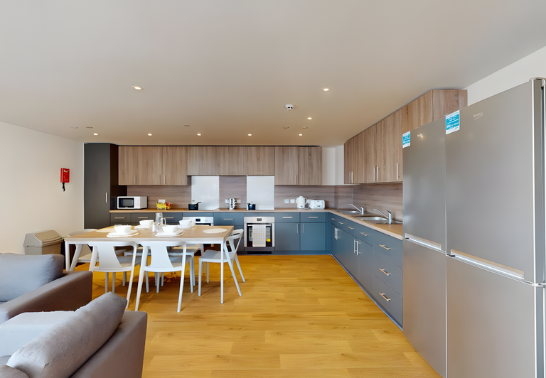 Hall - Innovo House