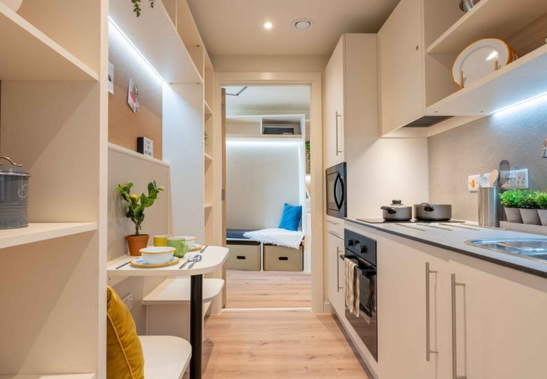 Hall - iQ Cullen House