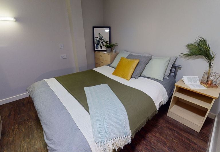 Hall iQ Grosvenor House