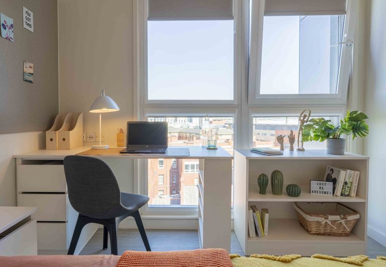 Hall iQ Kerria Apartments