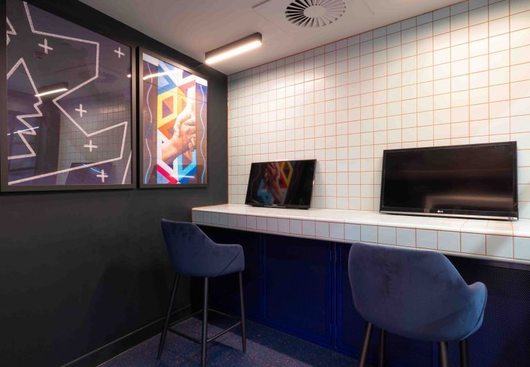 Hall - iQ Shoreditch