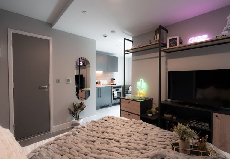 Hall Luxurio
