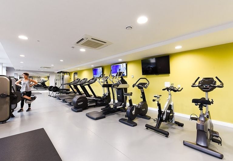 Hall Newcastle 1, Newcastle