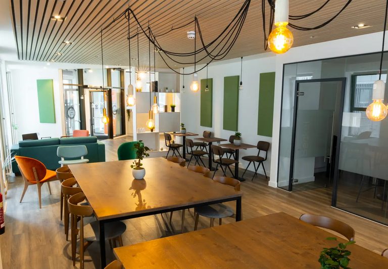 Hall Palamon Court - Canterbury