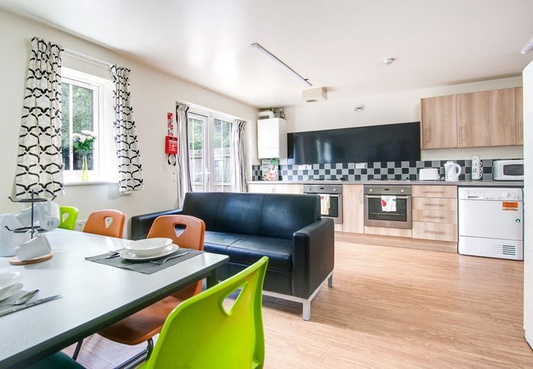 Hall - Parham Road Student Village