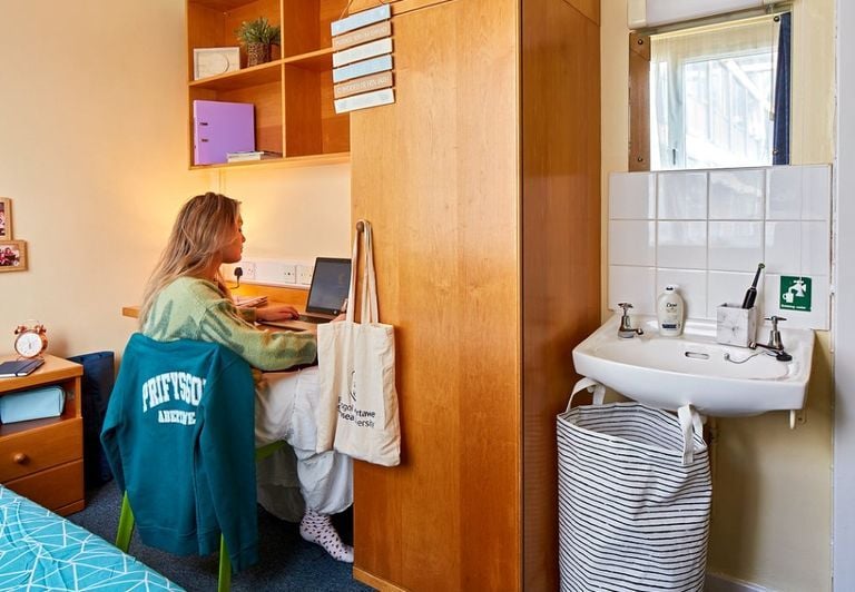 Hall - Singleton Campus Accommodation