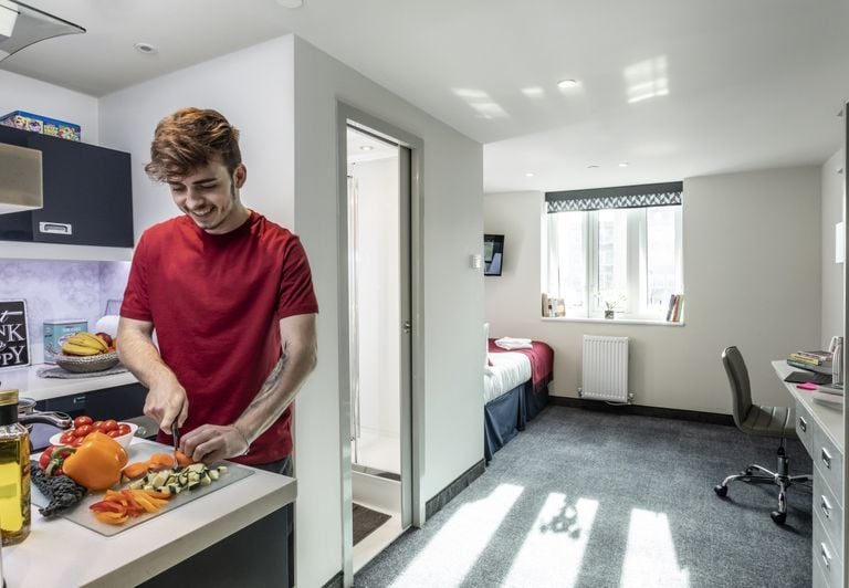 Hall - Study Inn - Leicester