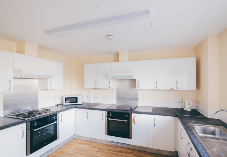 Hall - University Quays