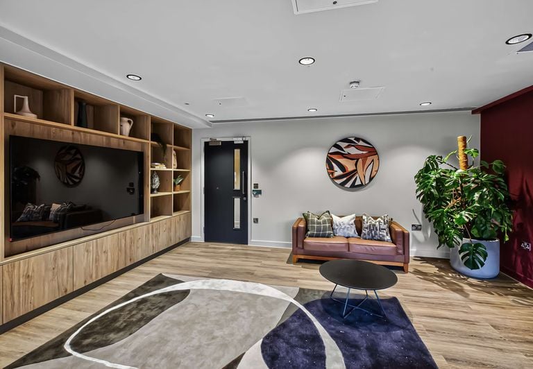 Hall - Canvas Capital House