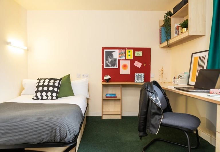 Hall - Albert Court