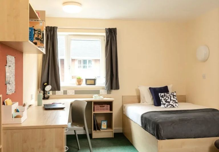 Hall - Belgrave View