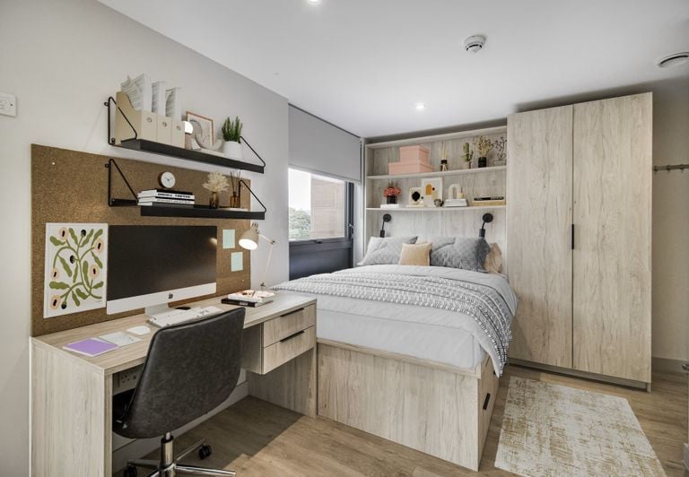 Hall - Canvas Clubhouse