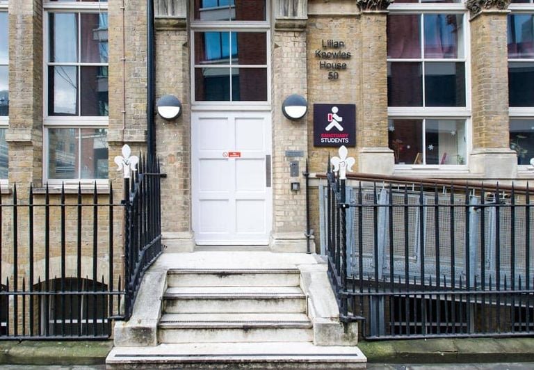 Hall Lilian Knowles House