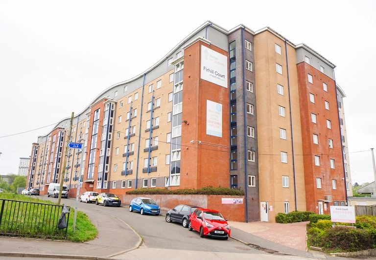 Hall Firhill Court