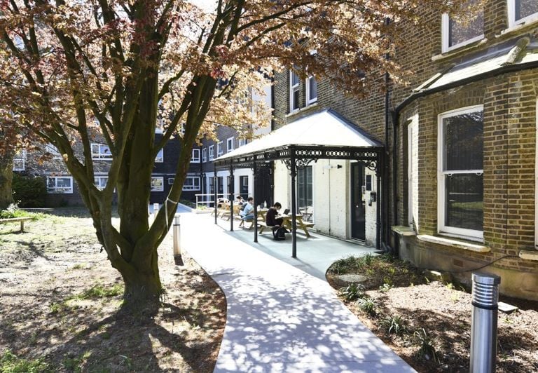 Hall - Raymont Hall