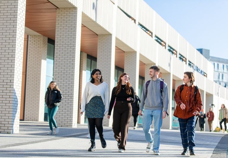 Liverpool John Moores University (LJMU)