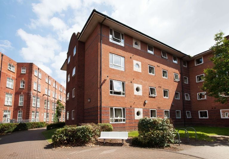 Hall - Cambridge Court