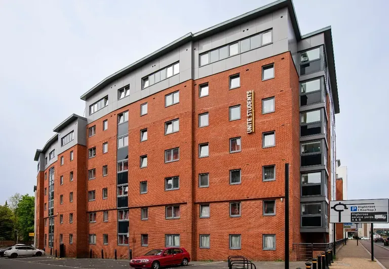 Hall- Castle Court