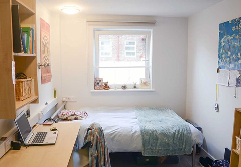 Hall - St George's Flats