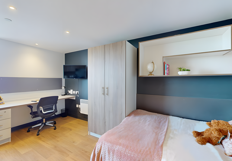 Hall - Innovo House