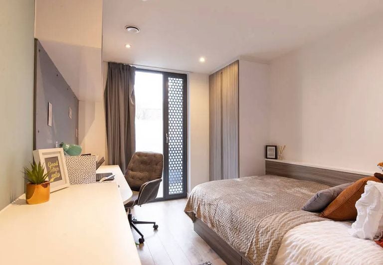 Hall Lumis Student Living - Leicester