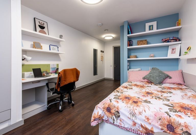 Hall - The Student Hideout