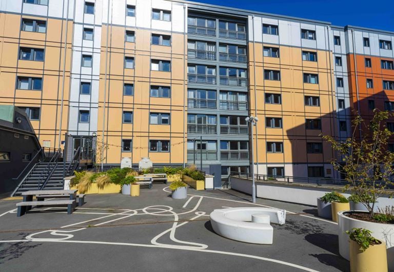 iQ Kerria Apartments